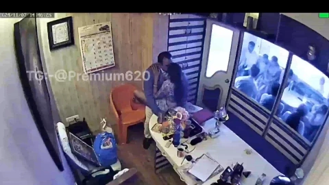 Ashok Kharat Captioned Viral Video - Premium620