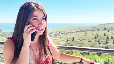 Paola's Passionate Kissing: Detailed Session