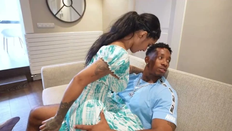 MiaZ and Yashmin Khan roleplay a swap